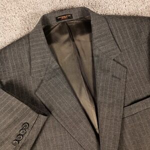 Vintage David Barry 44R 36x29 Men's Suit Grey 4 Color Pinstripe Wool Blend